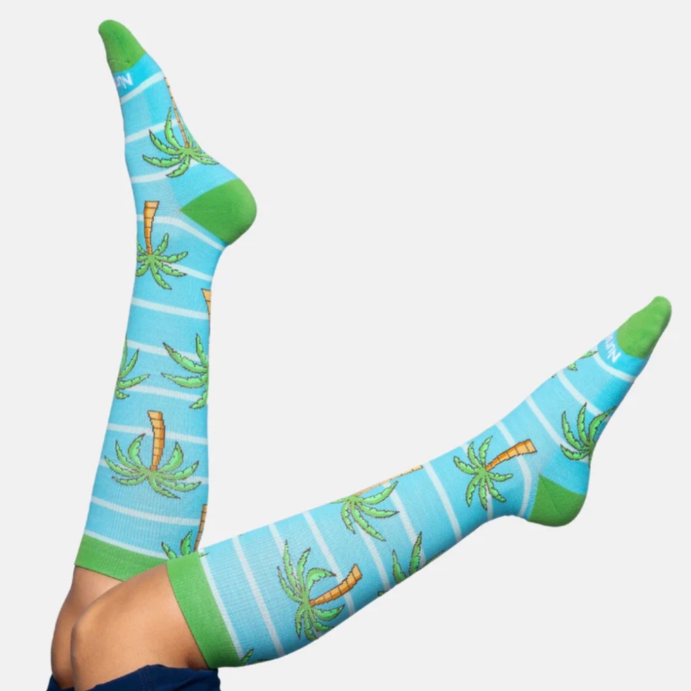 NEW Women's Nurse Yard Compression Socks Palm Tree Aqua Blue Green 3XL